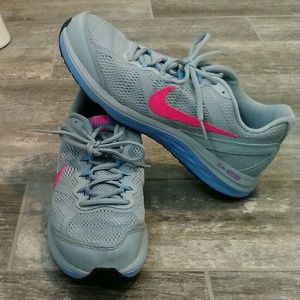 Nike Dual Fusion Run 3 Sneakers